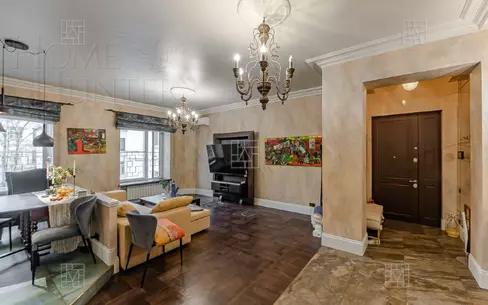 4-КОМН. КВАРТИРА С ОТДЕЛКОЙ 137 М² НА 4 ЭТАЖЕ