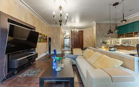 4-КОМН. КВАРТИРА С ОТДЕЛКОЙ 137 М² НА 4 ЭТАЖЕ