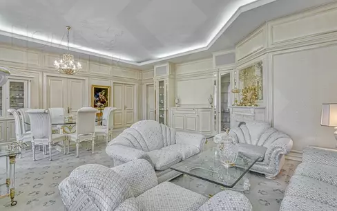 4-КОМН. КВАРТИРА С ОТДЕЛКОЙ 167.5 М² НА 5 ЭТАЖЕ