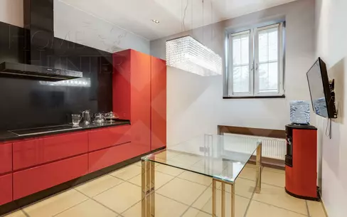 2-этажный таунхаус 680 м² с отделкой