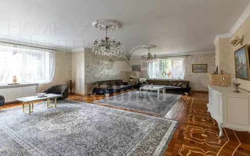 2-этажный коттедж 1 065 м² с отделкой