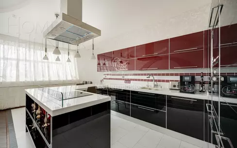 3-комн. кв., 106.9 м², 12 этаж