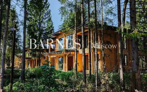 2-этажный коттедж 450 м² с отделкой