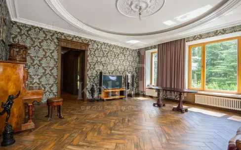 2-этажный коттедж 800 м² с отделкой