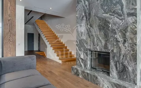 3-этажный таунхаус 945 м² с отделкой