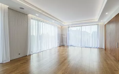 2-этажный коттедж 1 071 м² с отделкой