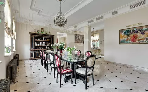 2-этажный коттедж 980 м² с отделкой