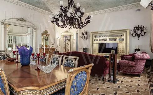 2-УРОВНЕВАЯ КВАРТИРА С ОТДЕЛКОЙ 318 М² НА 2 ЭТАЖЕ