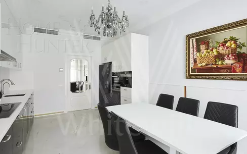 4-КОМН. КВАРТИРА С ОТДЕЛКОЙ 202 М² НА 4 ЭТАЖЕ