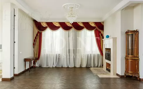 2-этажный коттедж 817 м² с отделкой