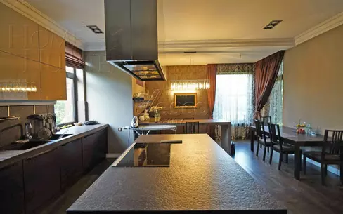 КОТТЕДЖ 900 м² с отделкой