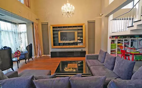 КОТТЕДЖ 900 м² с отделкой