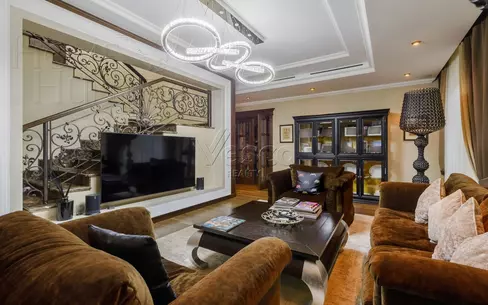 2-этажный коттедж 337.1 м² с отделкой
