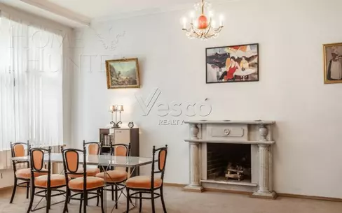 5-комн. кв., 188 м², 3/5 этаж