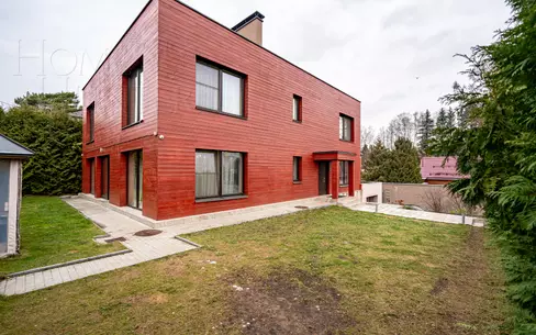 2-этажный коттедж 600 м² с отделкой