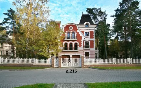 2-этажный коттедж 702 м² с отделкой