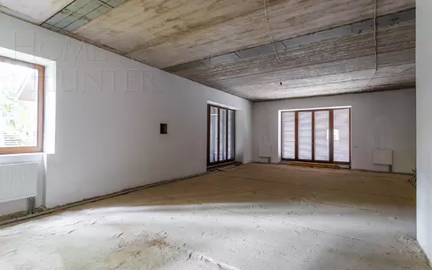 2-этажный коттедж 640 м² без отделки
