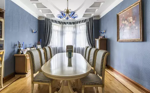 2-этажный коттедж 560 м² с отделкой