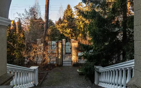 2-этажный коттедж 680 м² с отделкой