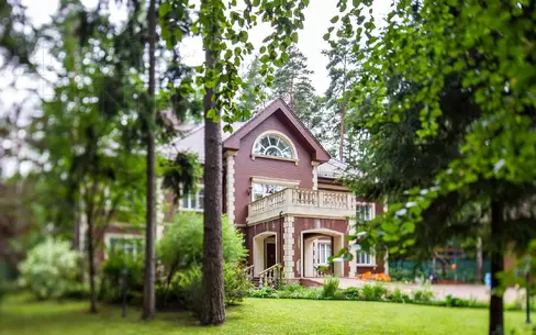 2-этажный коттедж 850 м² с отделкой