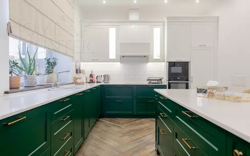 2-этажный коттедж 350 м² с отделкой