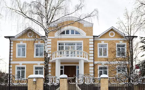 2-этажный коттедж 1 011 м² с отделкой