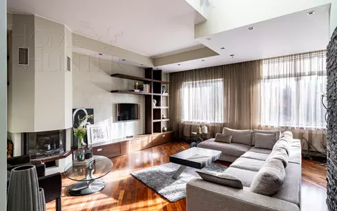 2-этажный таунхаус 500 м² с отделкой