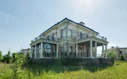 2-этажный коттедж 680 м² без отделки