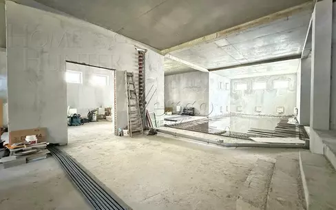 2-этажный коттедж 1 320 м² без отделки