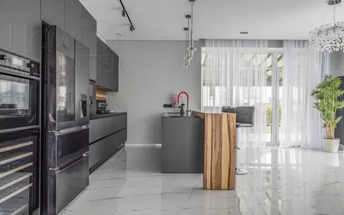 2-этажный коттедж 439 м² с отделкой