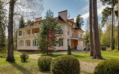 2-этажный коттедж 1 138 м² с отделкой