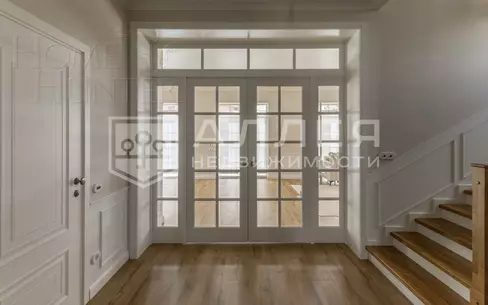 2-этажный коттедж 330 м² с отделкой