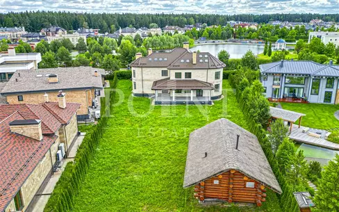 3-этажный коттедж 680 м² без отделки