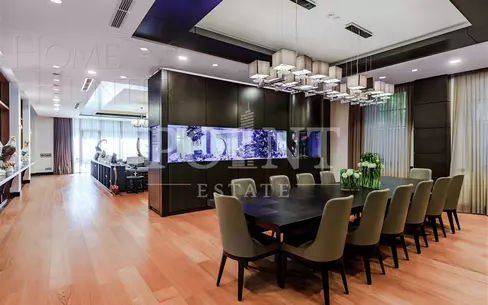 2-этажный коттедж 1 885 м² с отделкой