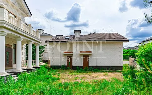 2-этажный коттедж 420 м² без отделки