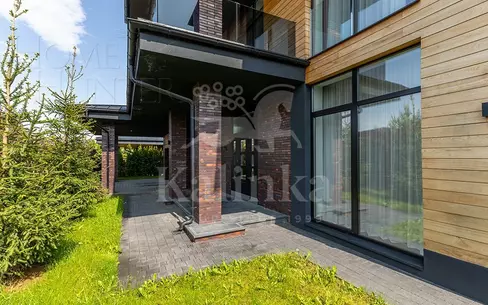 2-этажный коттедж 446 м² с отделкой