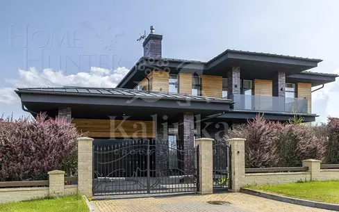 2-этажный коттедж 446 м² с отделкой