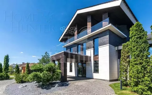 3-этажный коттедж 1 770 м² без отделки