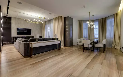 2-этажный коттедж 688 м² с отделкой