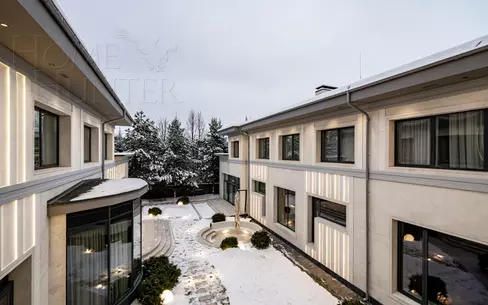 2-этажный коттедж 2 000 м² с отделкой