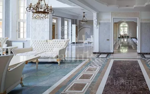 2-этажный коттедж 1 700 м² с отделкой