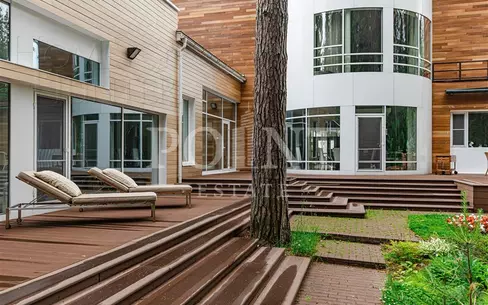 2-этажный коттедж 1 008 м² с отделкой