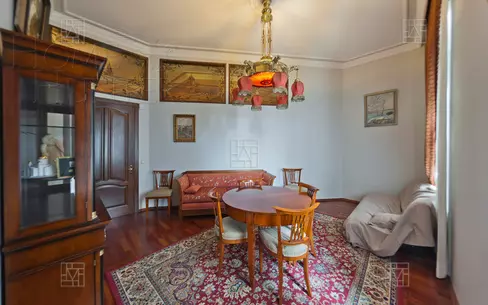 3-комн. кв., 110 м², 4/4 этаж