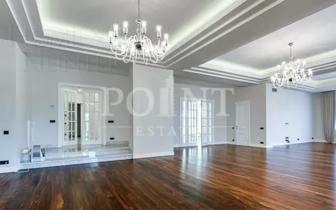 2-этажный коттедж 900 м² с отделкой