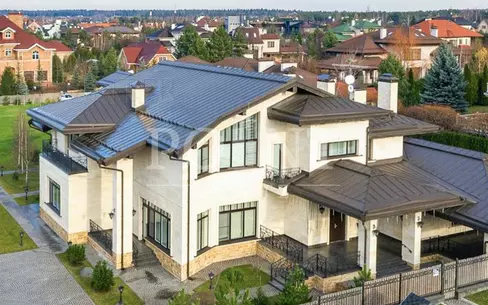 2-этажный коттедж 900 м² с отделкой