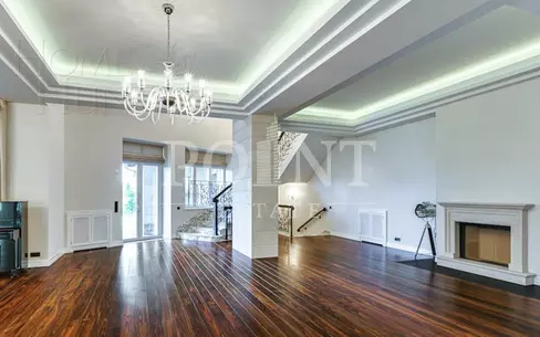 2-этажный коттедж 900 м² с отделкой