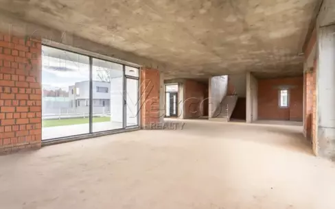 2-этажный коттедж 468 м² без отделки