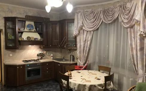 2-этажный коттедж 360 м² с отделкой