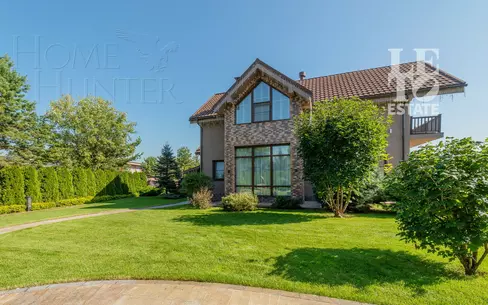 2-этажный коттедж 699 м² с отделкой