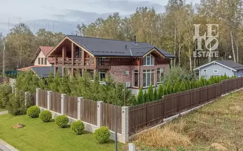 2-этажный коттедж 650 м² с отделкой